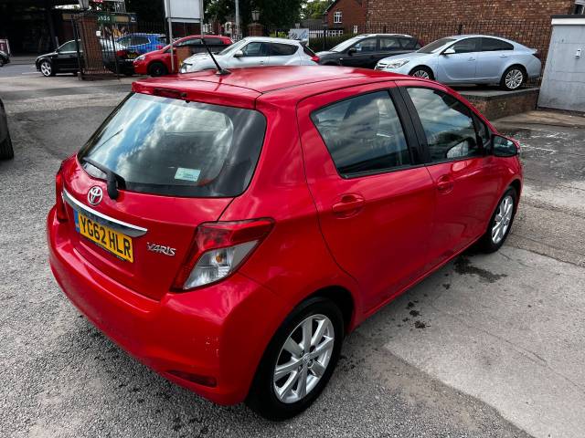2012 Toyota Yaris 1.33 VVT-i TR 5dr Multidrive S