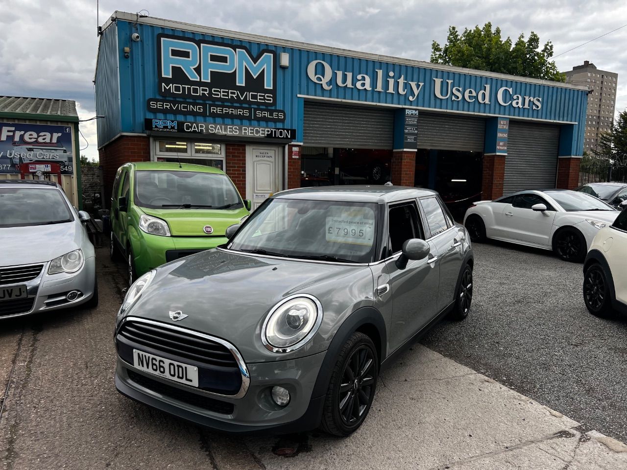 2016 Mini Hatchback