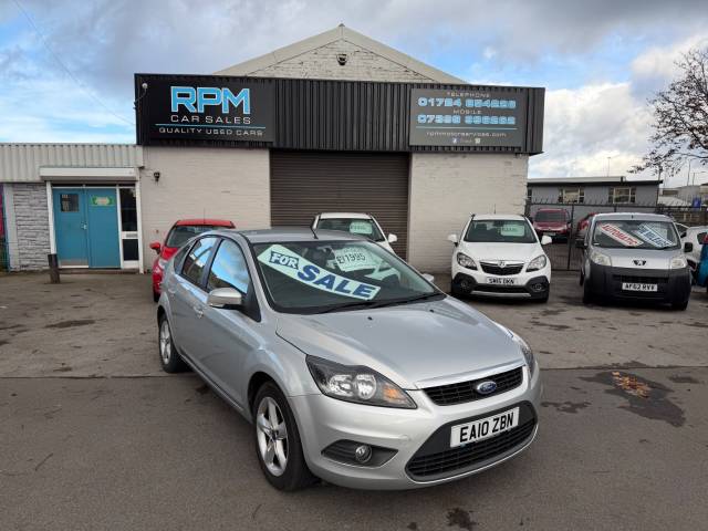 Ford Focus 1.6 Zetec 5dr Hatchback Petrol Silver