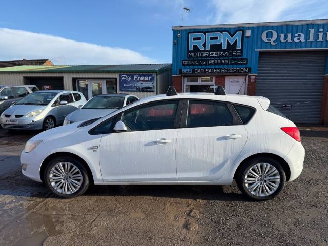 2012 Vauxhall Astra 1.6i 16V Excite 5dr