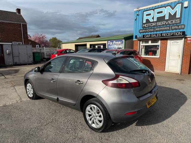 2014 Renault Megane 1.5 dCi Dynamique TomTom Energy 5dr