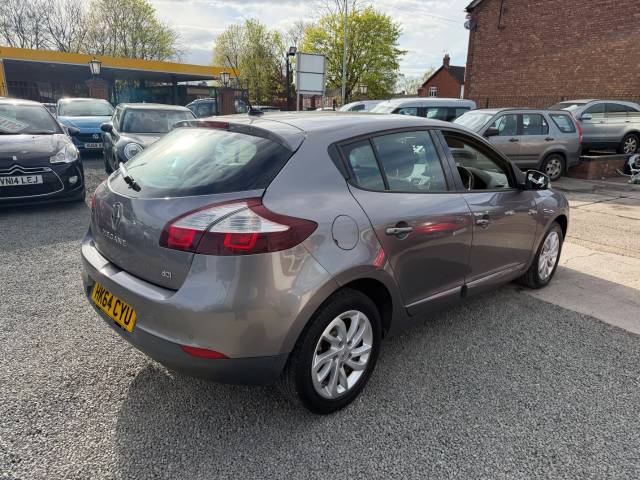 2014 Renault Megane 1.5 dCi Dynamique TomTom Energy 5dr