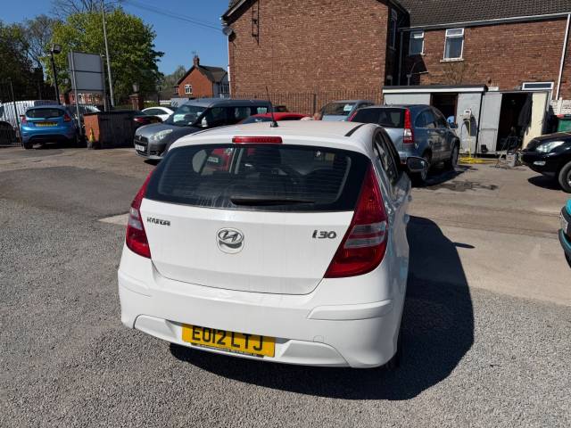 2012 Hyundai i30 1.4 Comfort 5dr