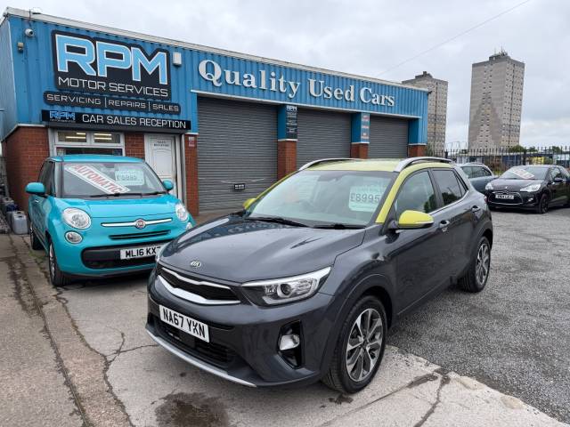 Kia Stonic 1.6 CRDi First Edition 5dr Hatchback Diesel Grey
