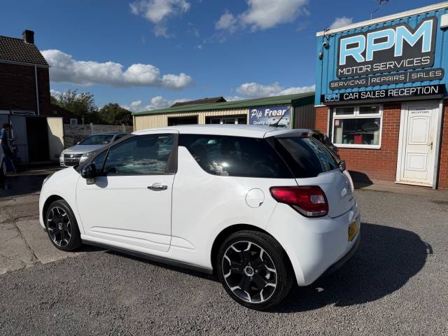 2011 Citroen DS3 1.6 VTi 16V Black 3dr