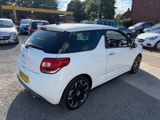 2011 Citroen DS3 1.6 VTi 16V Black 3dr
