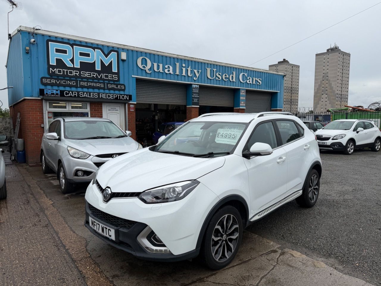 2017 MG Motor UK GS