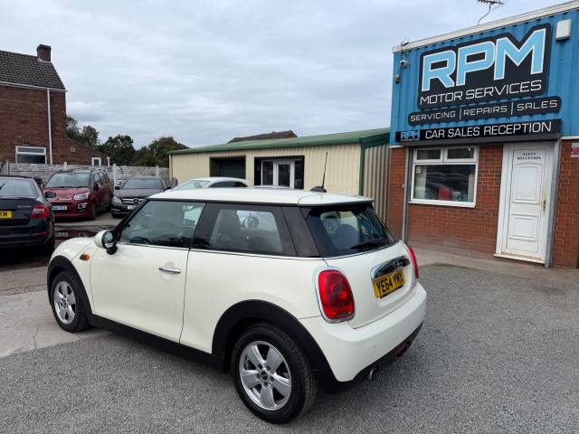 2014 Mini Hatchback 1.5 Cooper D 3dr