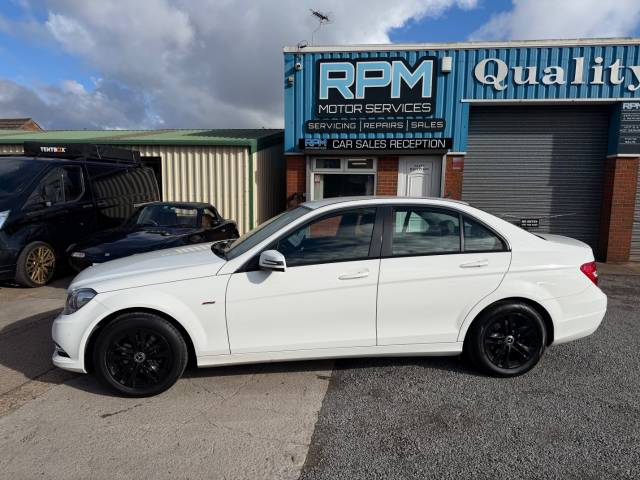 2013 Mercedes-Benz C Class 1.6 C180 BlueEFFICIENCY Executive SE 4dr