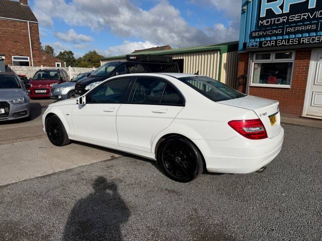 2013 Mercedes-Benz C Class 1.6 C180 BlueEFFICIENCY Executive SE 4dr